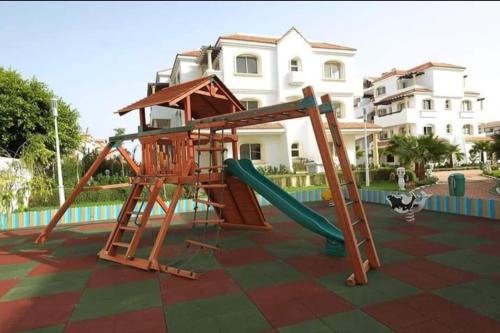 Playground, Bel appartement familial vue mer Garden beach in Sidi Rahal