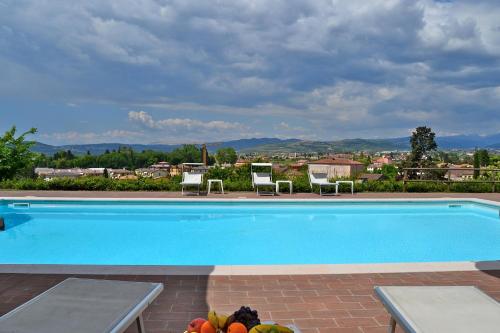 Villa Faccioli Deodara With Shared Pool - Apartment - Colognola ai Colli