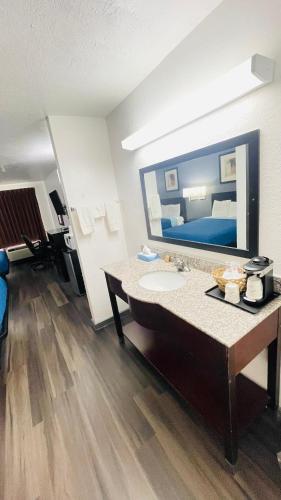 Americas Best Value Inn Pinckneyville