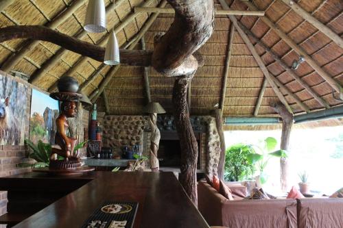 Tamboti Bush Lodge