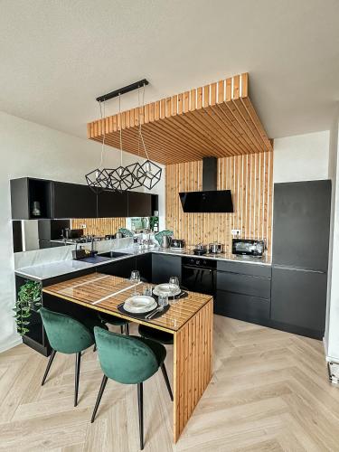 Luxusný apartmán na 21 poschodí s parkovaním zadarmo BA, Bratislava