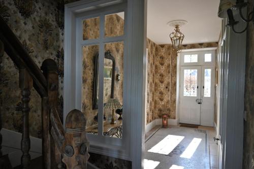 ทางเข้า, Villa Champallement in ชองปาลม็อง