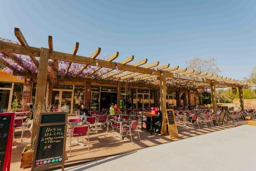 Пъб/Фоайе, Nice Camps - Lloret de Mar in Лорет де Мар