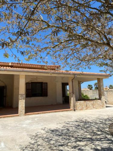 Villa singola a 1300 mt dal mare