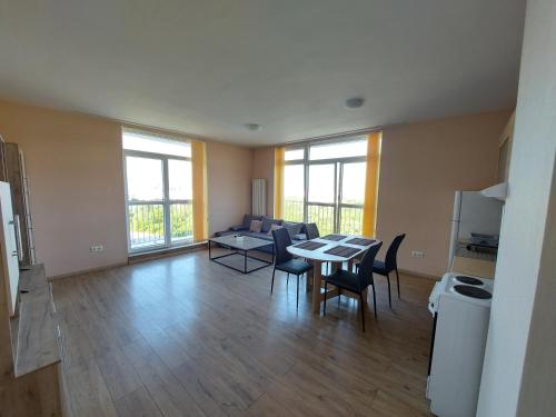 INTER EXPO APARTMENT, Sofia (Foto 8)