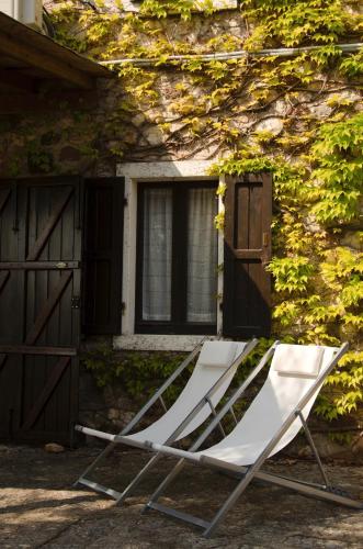 Apartment with Garden View