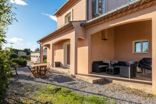 Gîte de l'aramont Dans Le Minervois - Location saisonnière - Laure-Minervois