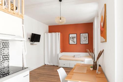 MontSéjour - Studio Climatisé entre Gare & Cité - Location saisonnière - Carcassonne