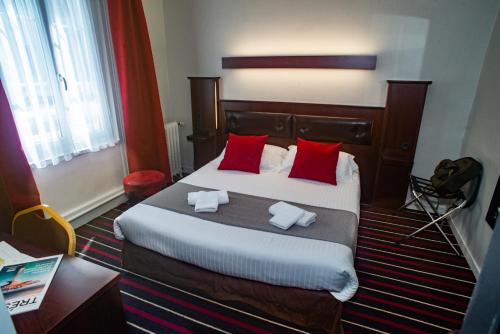 1 queen bed