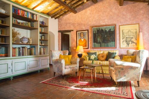 Villa Giorgia - Tap to explore photos