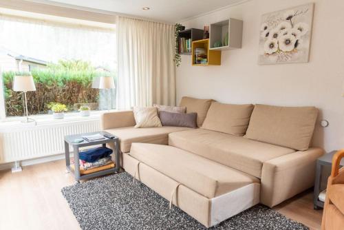  Knus huisje op kindvriendelijk park met zwembad in Otterlo