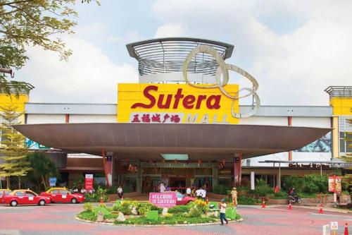 JB City Sunset Studio Paradigm Sutera & UTM Wifi 4pax JB City Sunset Studio Paradigm Sutera & UTM Wifi 4pax