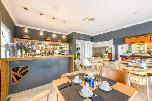 Pub, Mercure Johannesburg Midrand Hotel in Midrand