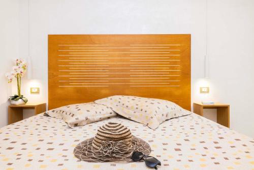 2 bedrooms, 3 beds