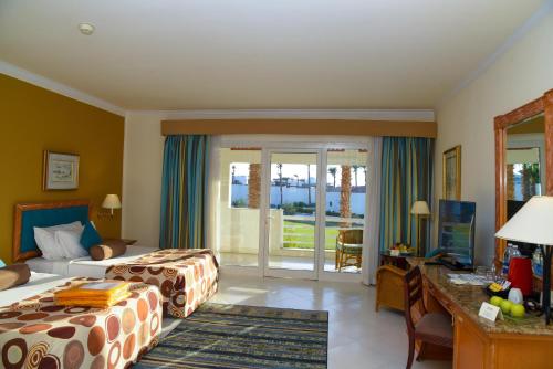 Golf Beach Resort - Ultra All Inclusive photo 3