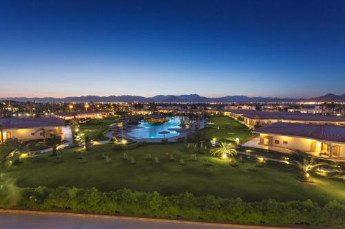 Pickalbatros Golf Beach Resort - 주변 환경