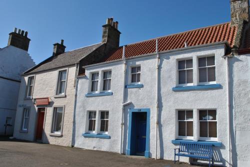B&B Crail - Sand And Sea Cottage- lovely family home Crail - Bed and Breakfast Crail