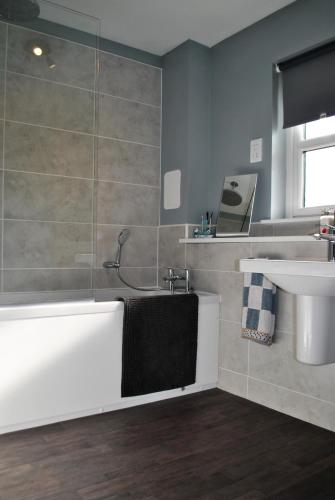 Forth View- stylish upper apartment with sea views, Anstruther (fotografie 9)
