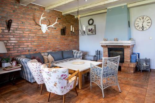 Wrzosowe Wzgórze - Dom nad jeziorem Kłączno (Wrzosowe Wzgorze - Dom nad jeziorem Klaczno) in Studzienice