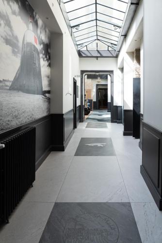 ردهة, Hotel De L'univers in Intra Muros