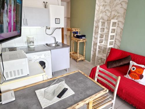  Estudio Biarritz 618, Ferienwohnung in Empuriabrava