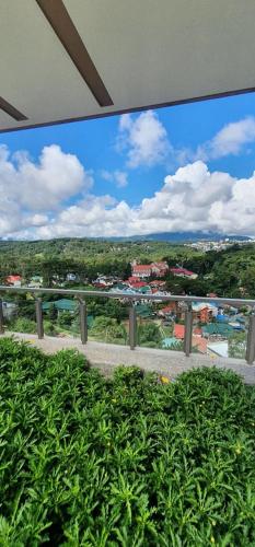 JCGA Apartments at Bristle Ridge Condominium Near Botanical Garden and The Mansion near เดอะแมนชั่น