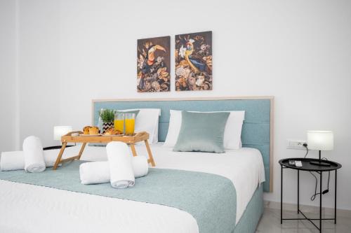 Athinais Suites