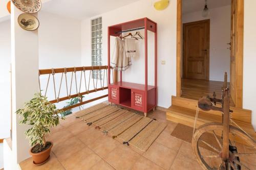 Charming two bedrooms apartment photo 1