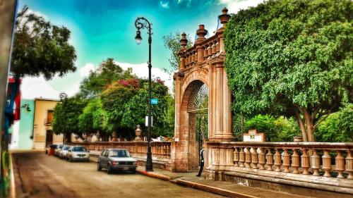 Cercano a Centro Histórico y Feria de San Marcos in Aguascalientes, Mexico