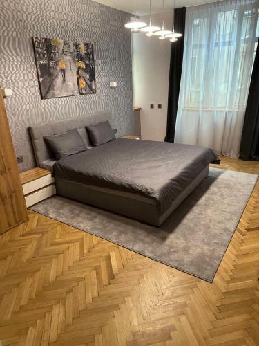 Lux apartments Top center 2