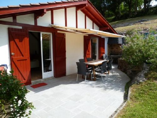 Maison etxetoa gîte à louer Bonloc