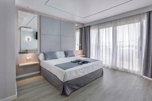 Hotel Abril