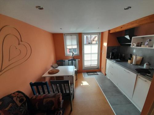 Kitchen, Ferienwohnung Camino in Jockgrim