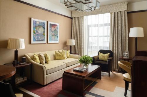 One-Bedroom Classic Suite