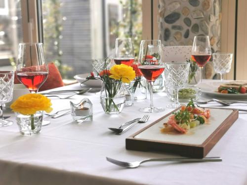 Malerwinkl Restaurant + Kunsthotel + Vinothek
