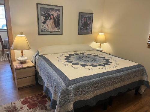 Creekside Downtown Vacation Suites, Only Adults 25 or older – Buffalo, WY
