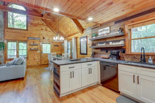 Mineral Bluff Cabin: Hot Tub, Pets, & Peace, Mineral Bluff (fotografie 11)