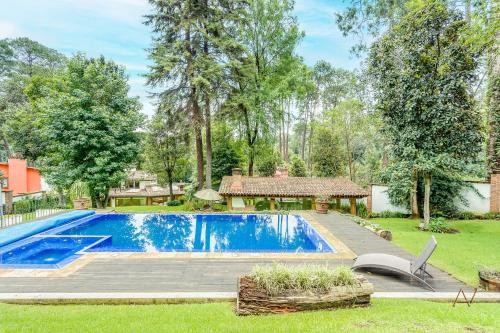 Grand Private Pool Villa plus Resort Amenities, Valle de Bravo