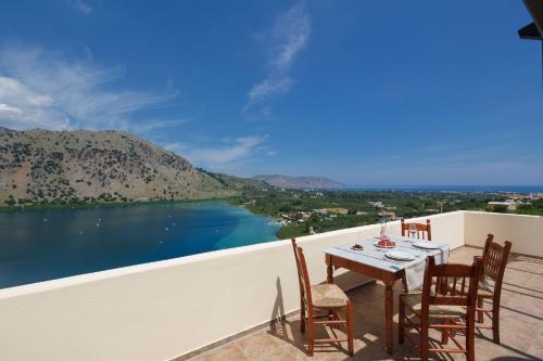 Lakescape Villa In Kournas - Amazing View