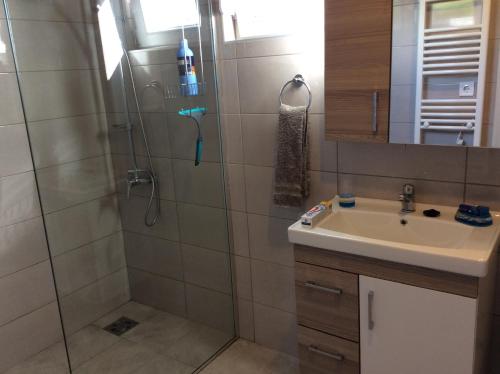 Zuhanyzó, Lapčiči View (Lapcici View) in Lapcici