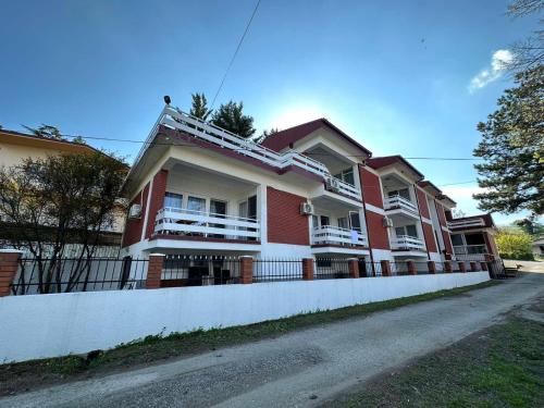 A szálláshely kívülről, Aqualux Apartments in Star Dojran