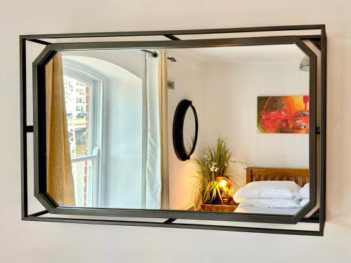 Luxury Apartment at Woodsmill Quay - image 14