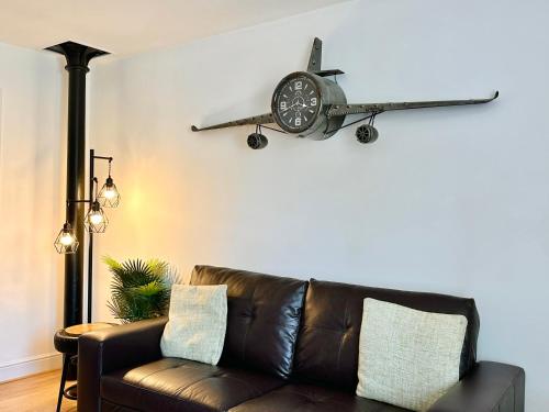 Luxury Apartment at Woodsmill Quay - image 2