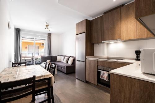 Apt Fuengirola Old Town by Costarentals - Ref 181 - image 4