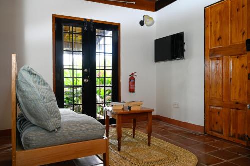 The Cottages - Unit 2, Soufrière (photo 8)