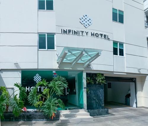 Infinity Hotel