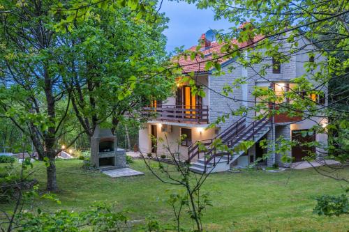 Viesnīcas āriene, Mountain house Emerald dream in Brest pod Učkom