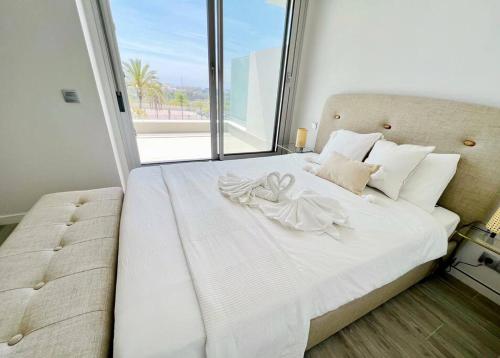 Great 3 bedroom Apt in Marbella-Estepona RDR308