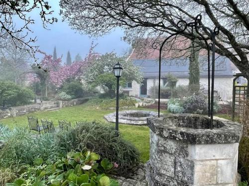 . Garden Retreat Loire Riverside