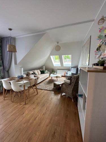 Comfort Zone Ostroda BOHO SCANDI CITY & LAKE - image 9